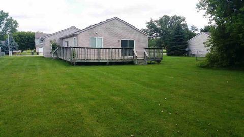 9496 Tiger Run Trl, Davison, MI 48423 photo 2