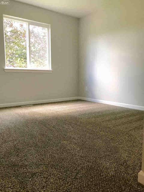 6179 Johnson Rd, Flushing, MI 48433 photo 22
