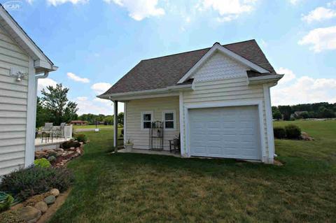 9310 Maple St, New Lothrop, MI 48460 photo 11