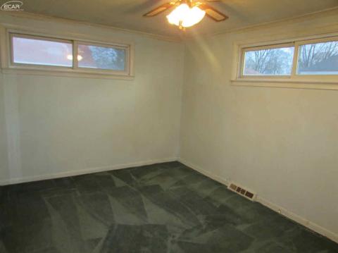 4087 Taft Rd, Flint, MI 48532 photo 7