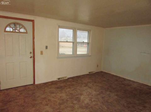 4087 Taft Rd, Flint, MI 48532 photo 4