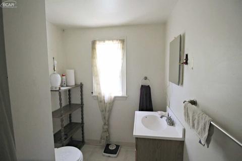 1933 Copeman Blvd, Flint, MI 48504 photo 22