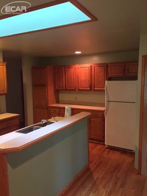 7075 Coldwater Rd, Flushing, MI 48433 photo 2