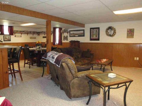 10414 E Bristol Rd, Davison, MI 48423 photo 14