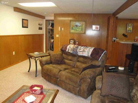 10414 E Bristol Rd, Davison, MI 48423 photo 15