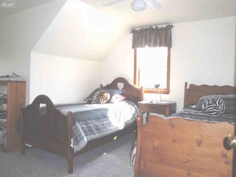 10414 E Bristol Rd, Davison, MI 48423 photo 11