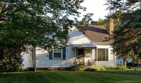 2402 E 2nd St, Flint, MI 48503 photo 1