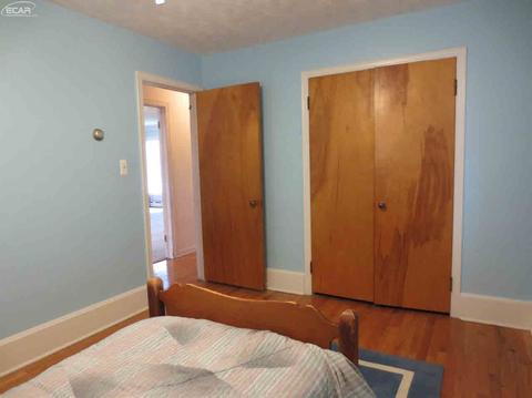 2402 E 2nd St, Flint, MI 48503 photo 16