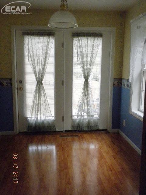 6245 Maple Rd, Vassar, MI 48768 photo 3