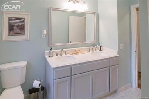 1218 Clearview Dr, Flushing, MI 48433 photo 22