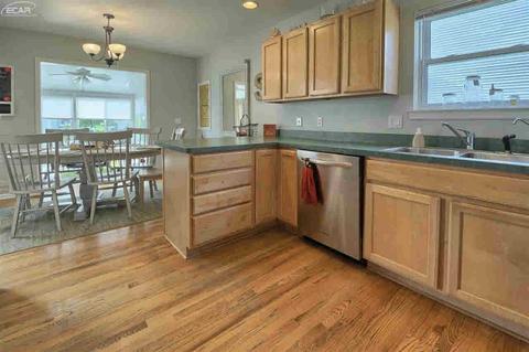 2132 Lochnayne Ln, Davison, MI 48423 photo 27