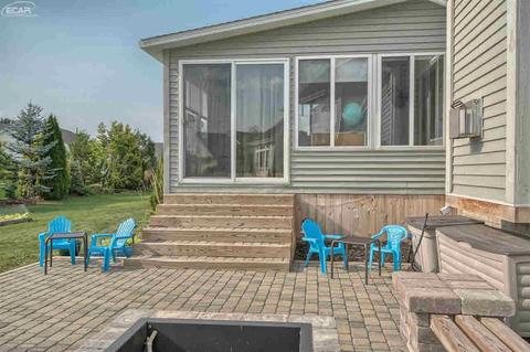 2132 Lochnayne Ln, Davison, MI 48423 photo 6
