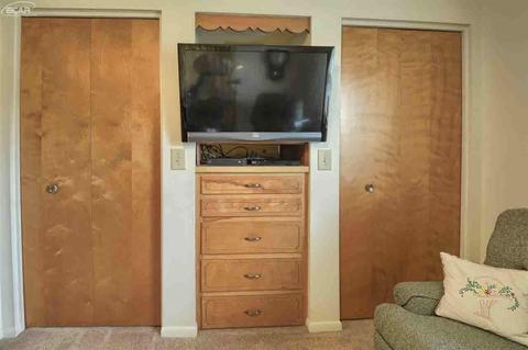 2084 W Maple Ave, Flint, MI 48507 photo 21