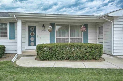 2084 W Maple Ave, Flint, MI 48507 photo 2