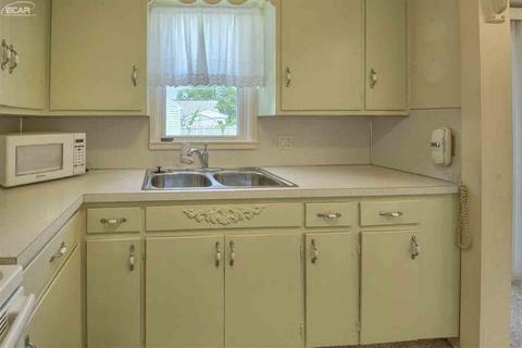 617 Leta Ave, Flint, MI 48507 photo 13
