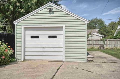 617 Leta Ave, Flint, MI 48507 photo 4