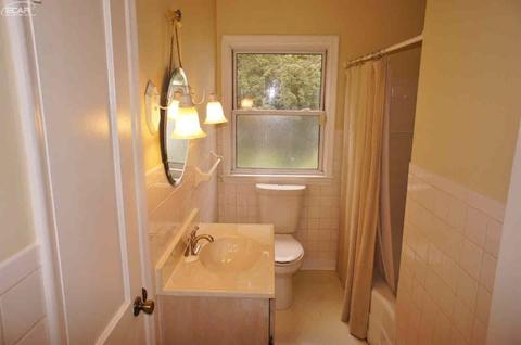 2012 Tuscola Ave, Flint, MI 48503 photo 6