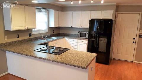 1484 Newcastle Dr, Davison, MI 48423 photo 7