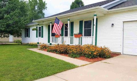 1484 Newcastle Dr, Davison, MI 48423 photo 2