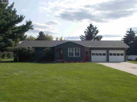 115 Falling Leaf Dr, Lapeer, MI 48446 photo 1