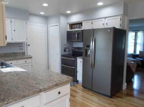 115 Falling Leaf Dr, Lapeer, MI 48446 photo 7