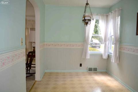 12057 Davison Rd, Davison, MI 48423 photo 10