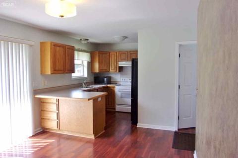 6163 Myrtle Ave, Flushing, MI 48433 photo 5