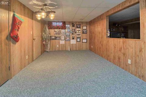 3733 Norwood Dr, Flint, MI 48503 photo 21