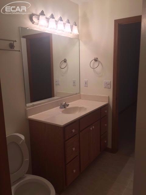 1218 Lempi Dr, Davison, MI 48423 photo 5