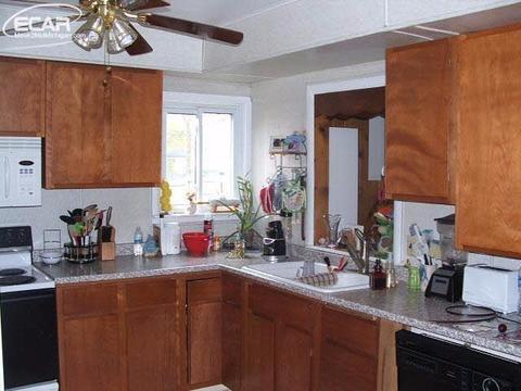 2749 Golfside Ln, Flint, MI 48504 photo 2