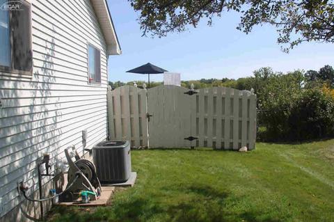 5312 Dillon Rd, Flushing, MI 48433 photo 12