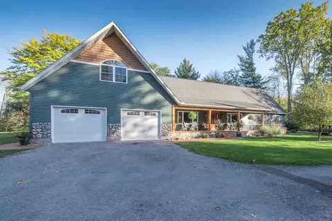 2155 N Huron, Pinconning, MI 48650 photo 43