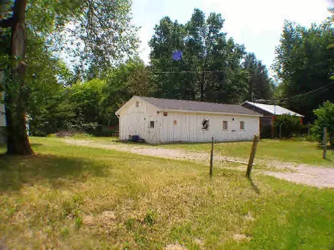 1766 E Kitchen, Pinconning, MI 48650 photo 3