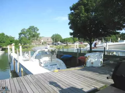 17 North Pine River Road, Saint Clair, MI 48079 photo 6