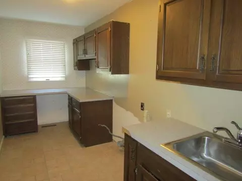 635 Third, Owosso, MI 48867 photo 14