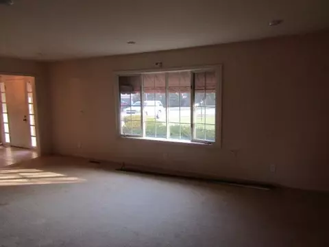 635 Third, Owosso, MI 48867 photo 13