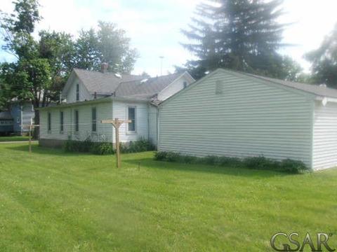 403 Grace, Owosso, MI 48867 photo 3