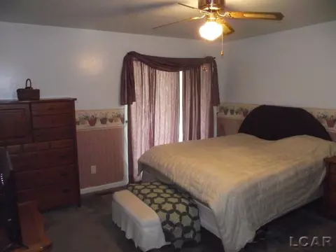 2404 Steff Ann, Adrian, MI 49221 photo 10