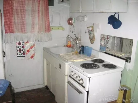 2875 Lakeshore, Applegate, MI 48401 photo 14