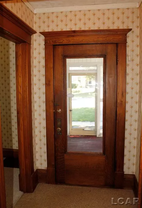 623 N Broad, Adrian, MI 49286 photo 2