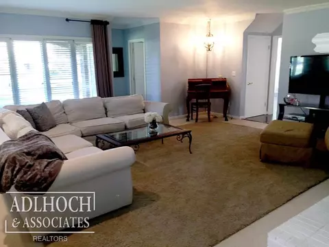 565 Hampton, Grosse Pointe Woods, MI 48236 photo 17