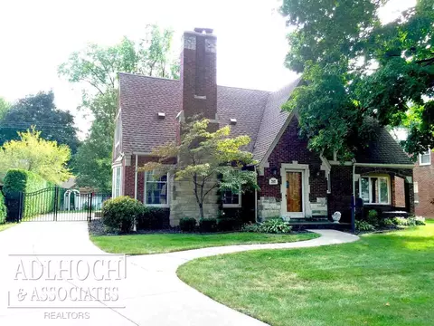 565 Hampton, Grosse Pointe Woods, MI 48236 photo 37