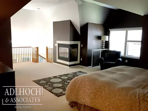 565 Hampton, Grosse Pointe Woods, MI 48236 photo 10