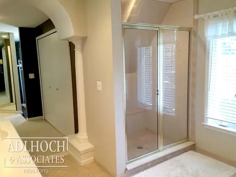 565 Hampton, Grosse Pointe Woods, MI 48236 photo 28