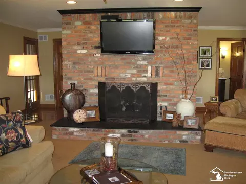 3889 E Dunbar, Monroe, MI 48161 photo 17
