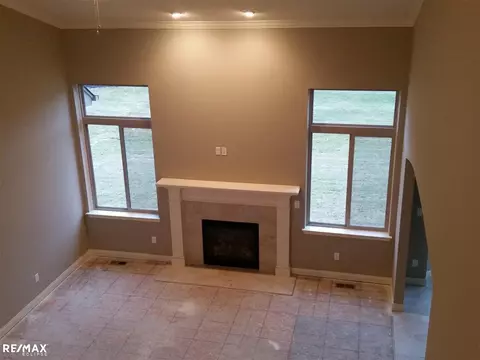 17531 Eider, Clinton Township, MI 48038 photo 4