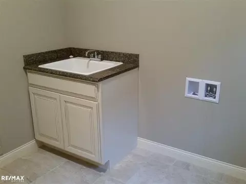 17531 Eider, Clinton Township, MI 48038 photo 25