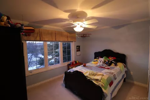 47870 Lamplighter, Macomb, MI 48044 photo 18