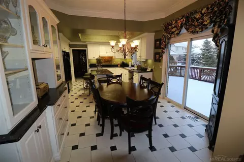 47870 Lamplighter, Macomb, MI 48044 photo 10