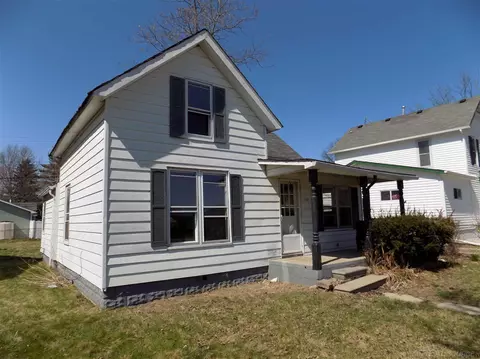 1007 Saint Clair, Algonac, MI 48001 photo 5